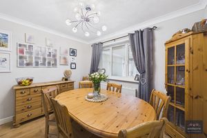 Photo 25- click for photo gallery